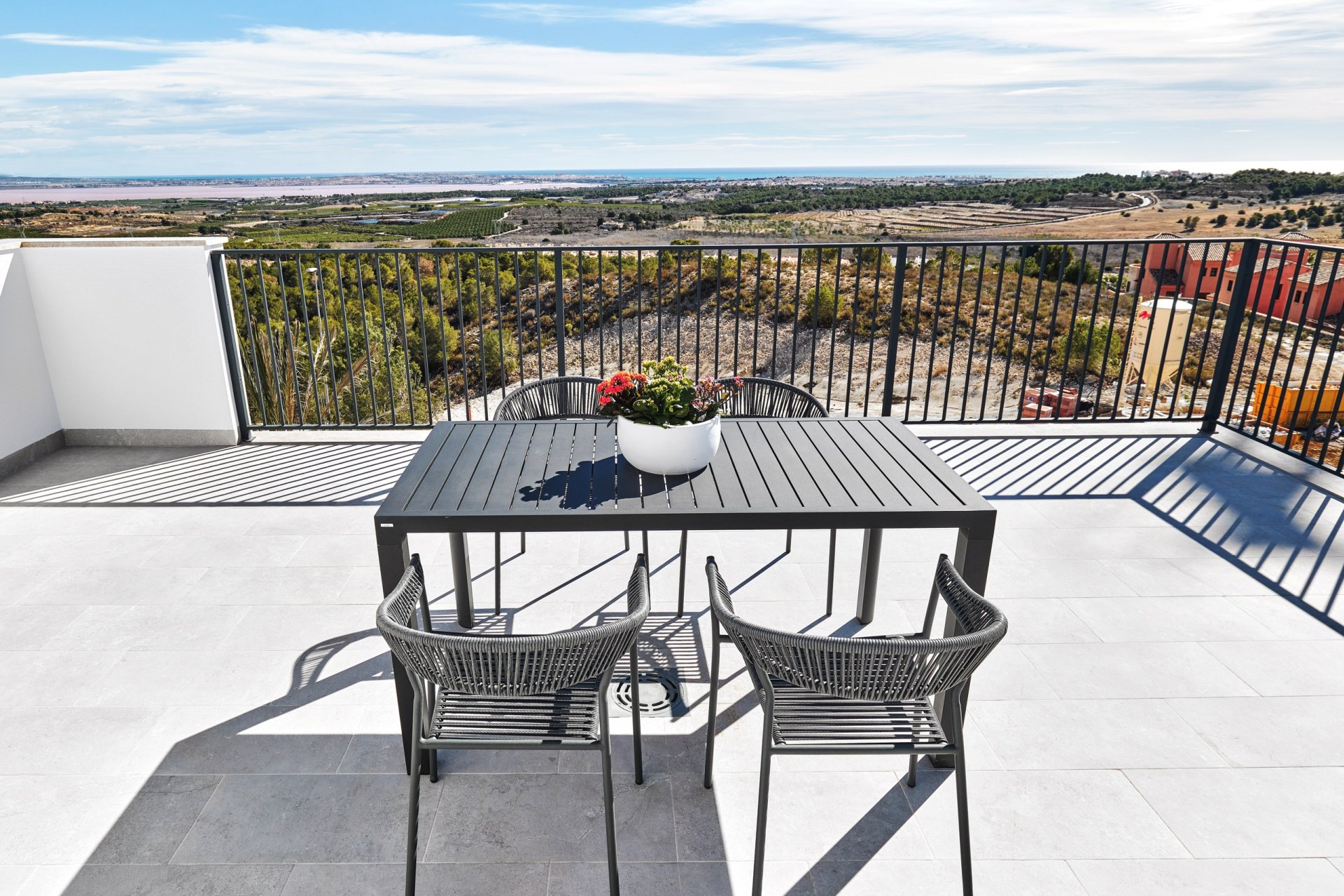 Obra nueva - Villa -
San Miguel de Salinas