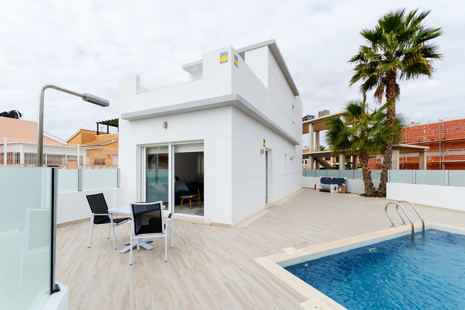 Obra nueva - Villa -
Torrevieja