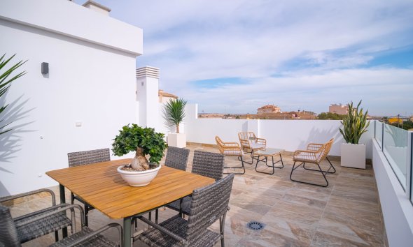 Rækkehus - Nybyggeri - Jerónimo y Avileses -
                Jerónimo y Avileses