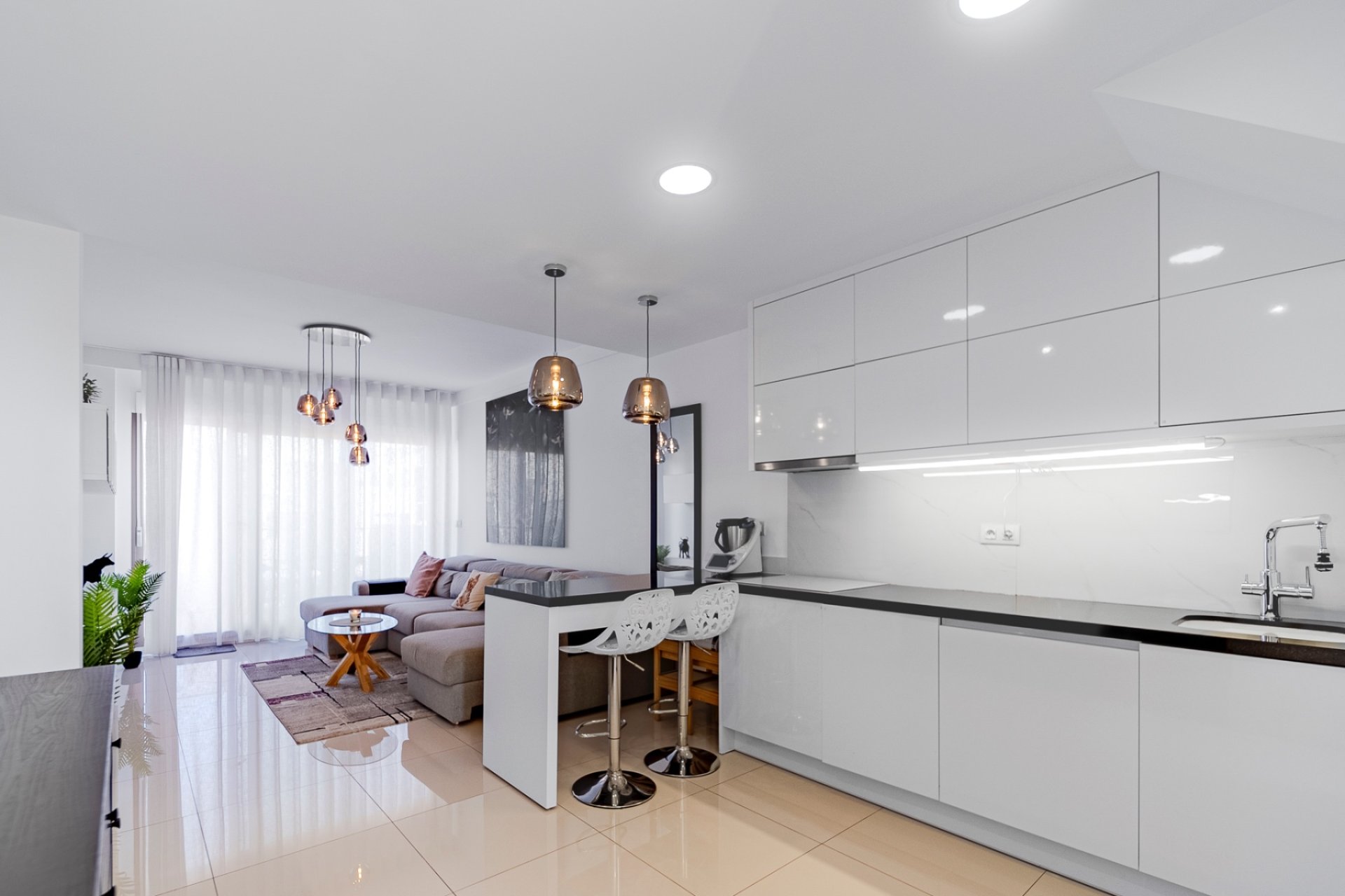 Resale - Apartment -
Pilar de la Horadada - Mil Palmeras