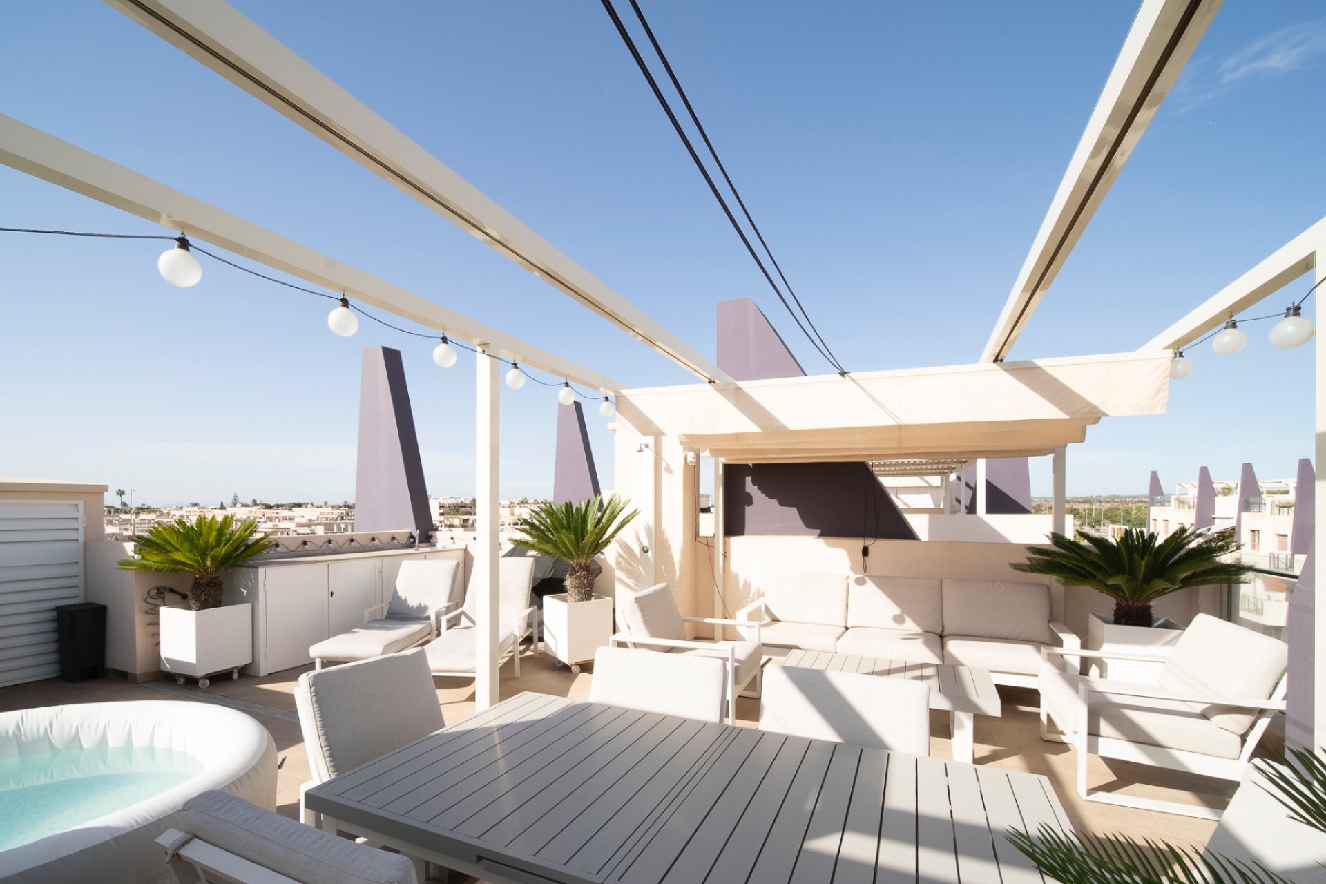 Resale - Apartment -
Pilar de la Horadada - Mil Palmeras
