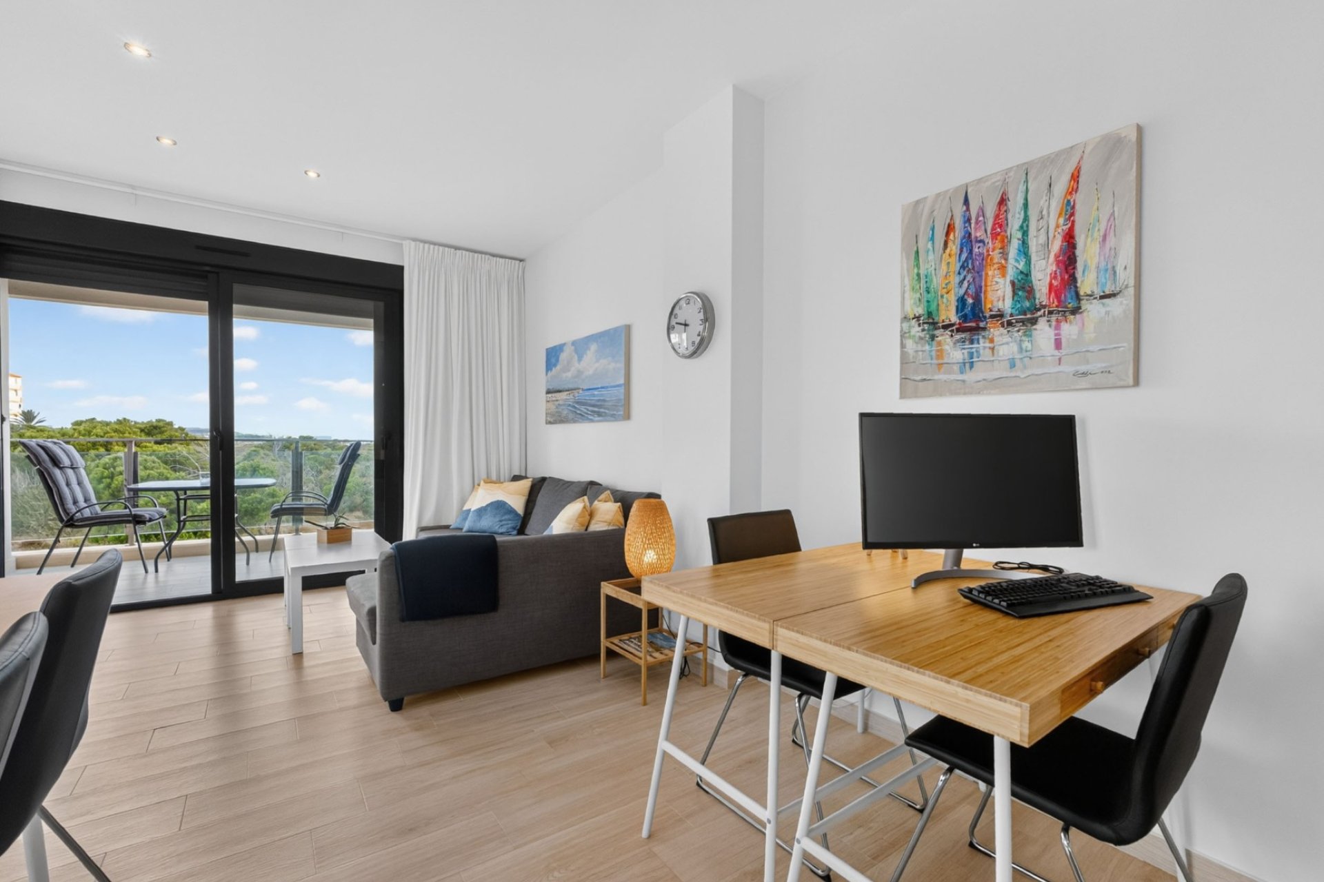 Resale - Apartment -
Torrevieja - La Mata