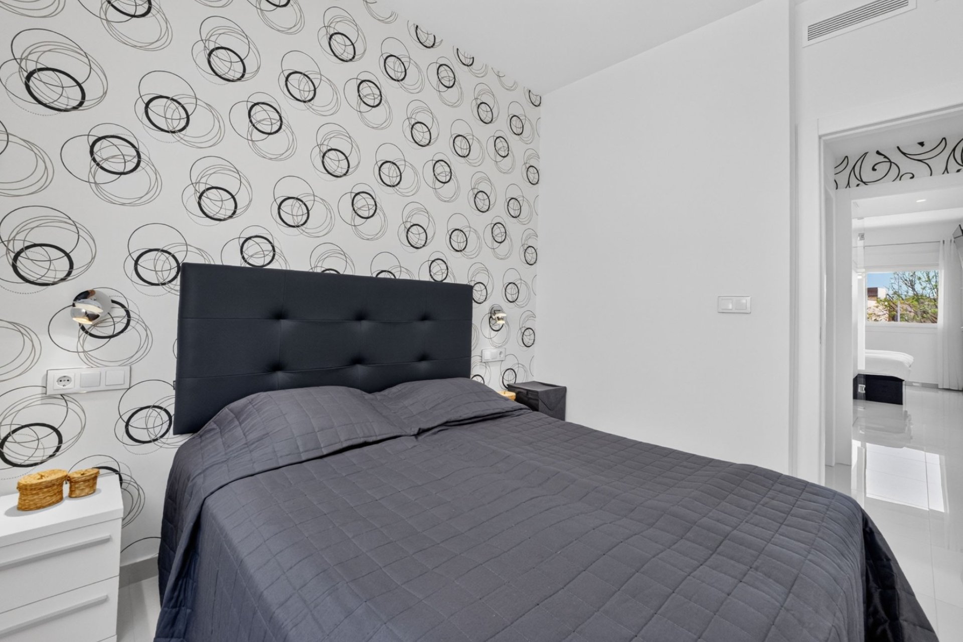 Resale - Apartment -
Torrevieja