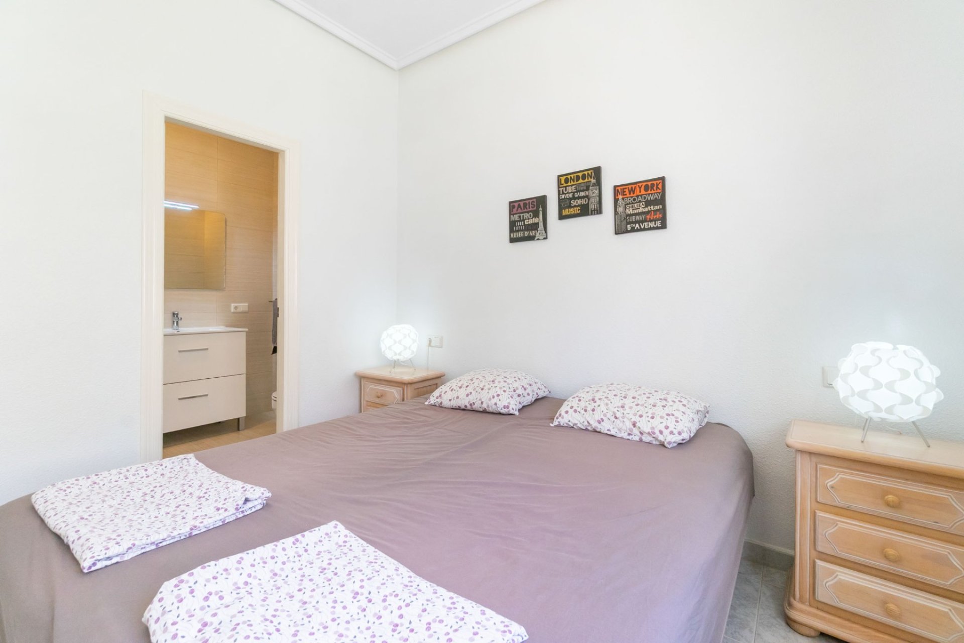 Resale - Townhouse -
Ciudad Quesada