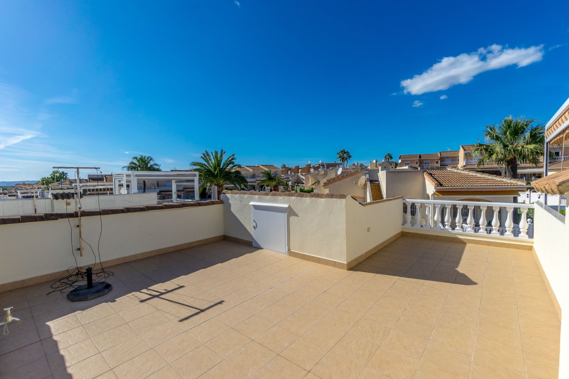 Resale - Townhouse -
Ciudad Quesada