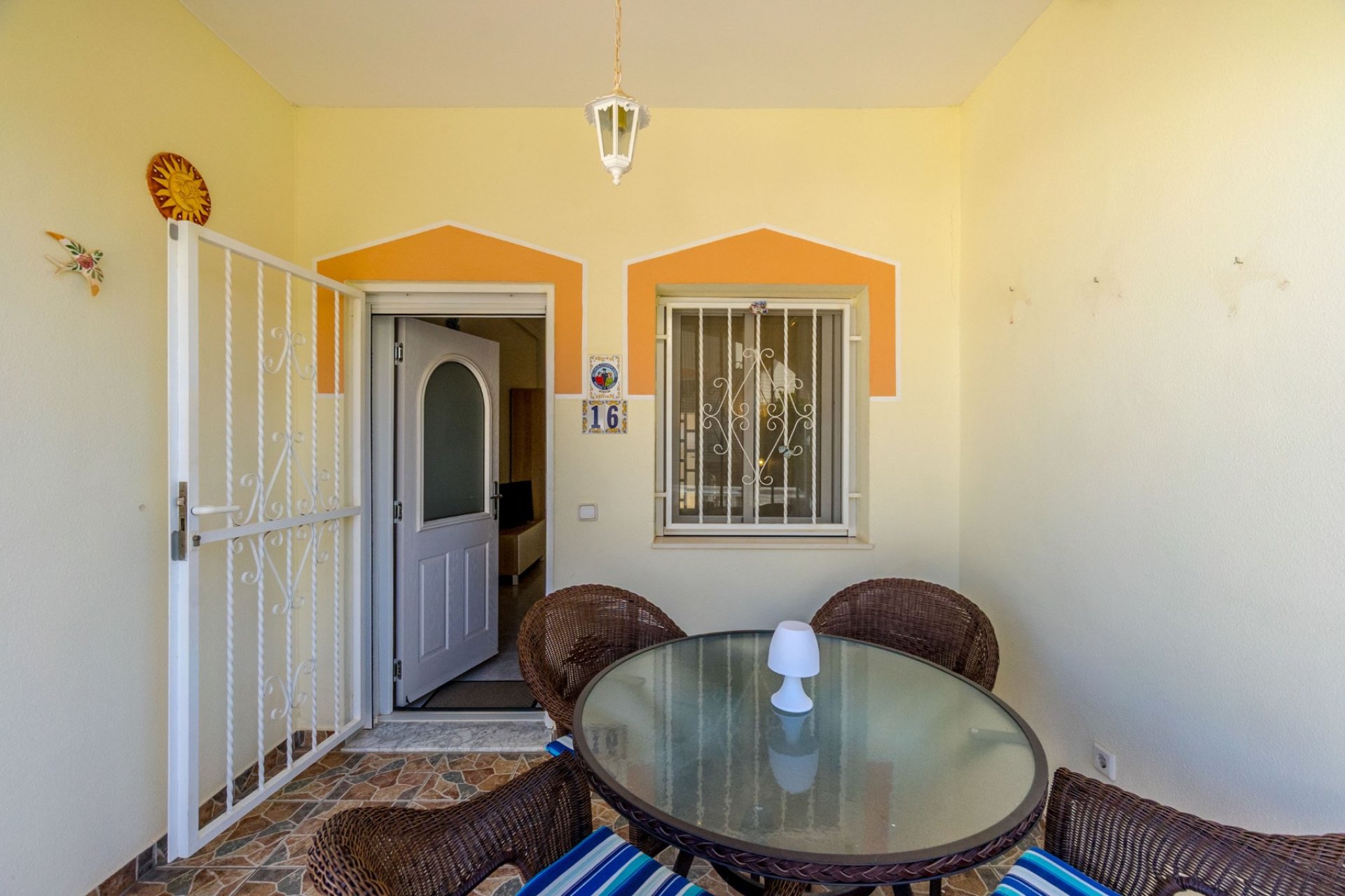 Resale - Townhouse -
Ciudad Quesada