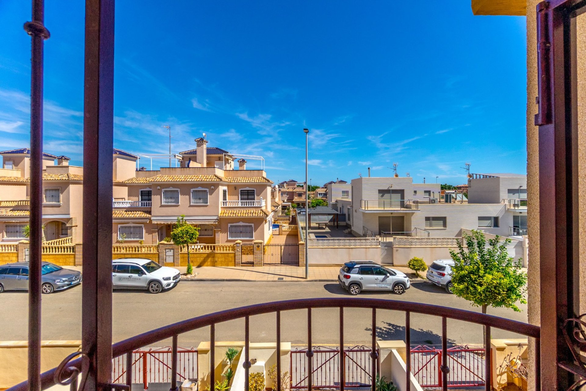 Resale - Townhouse -
Pilar de la Horadada - Torre de la Horadada