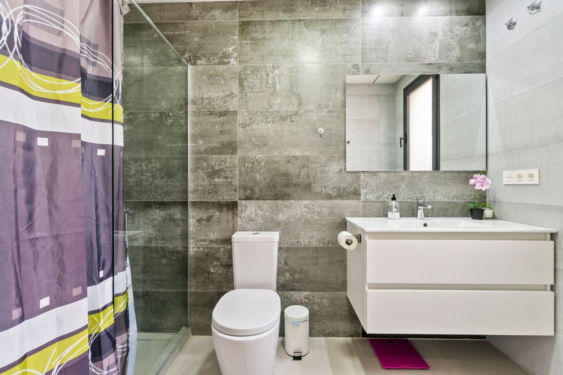 Resale - Townhouse -
Rojales