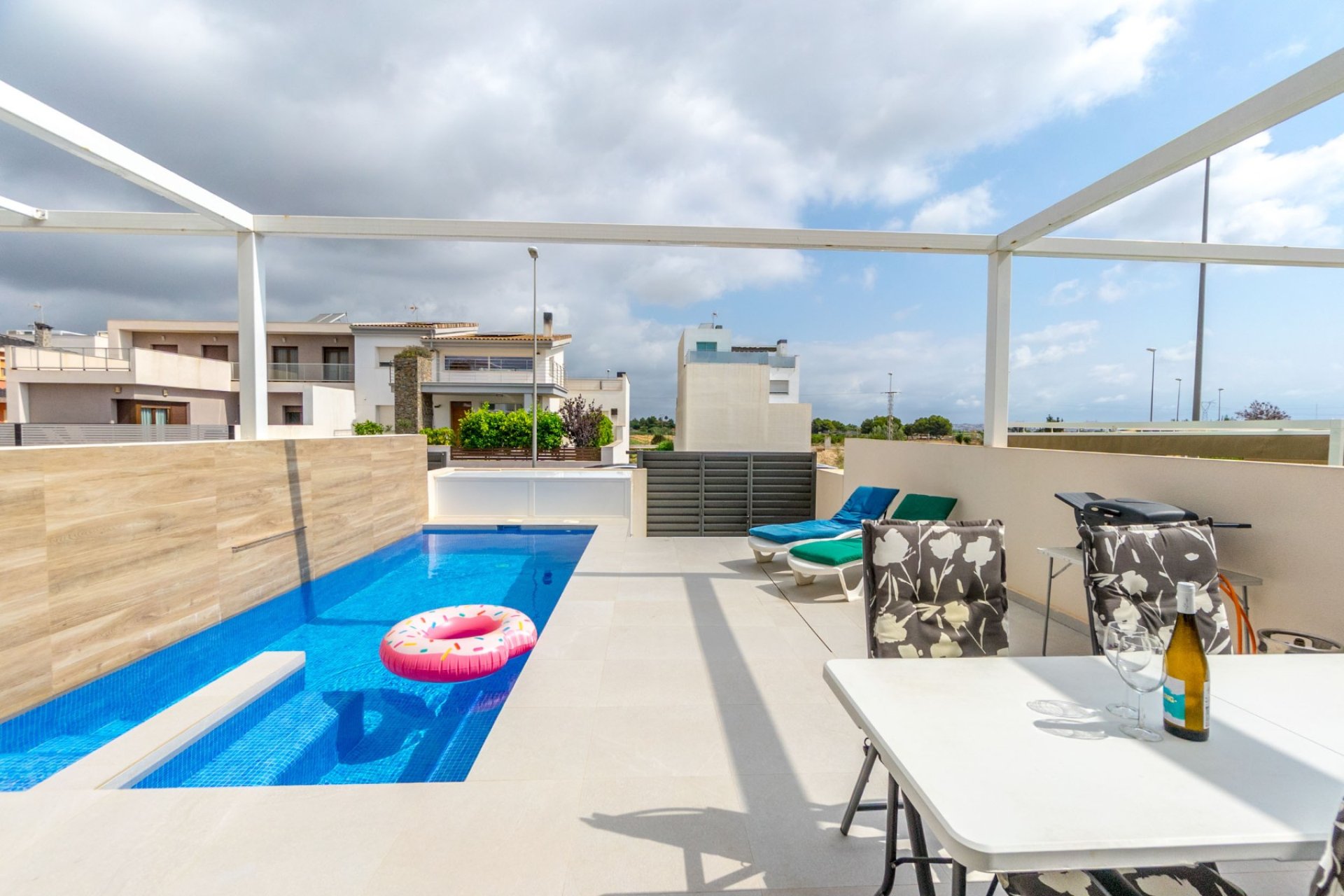 Resale - Townhouse -
Rojales