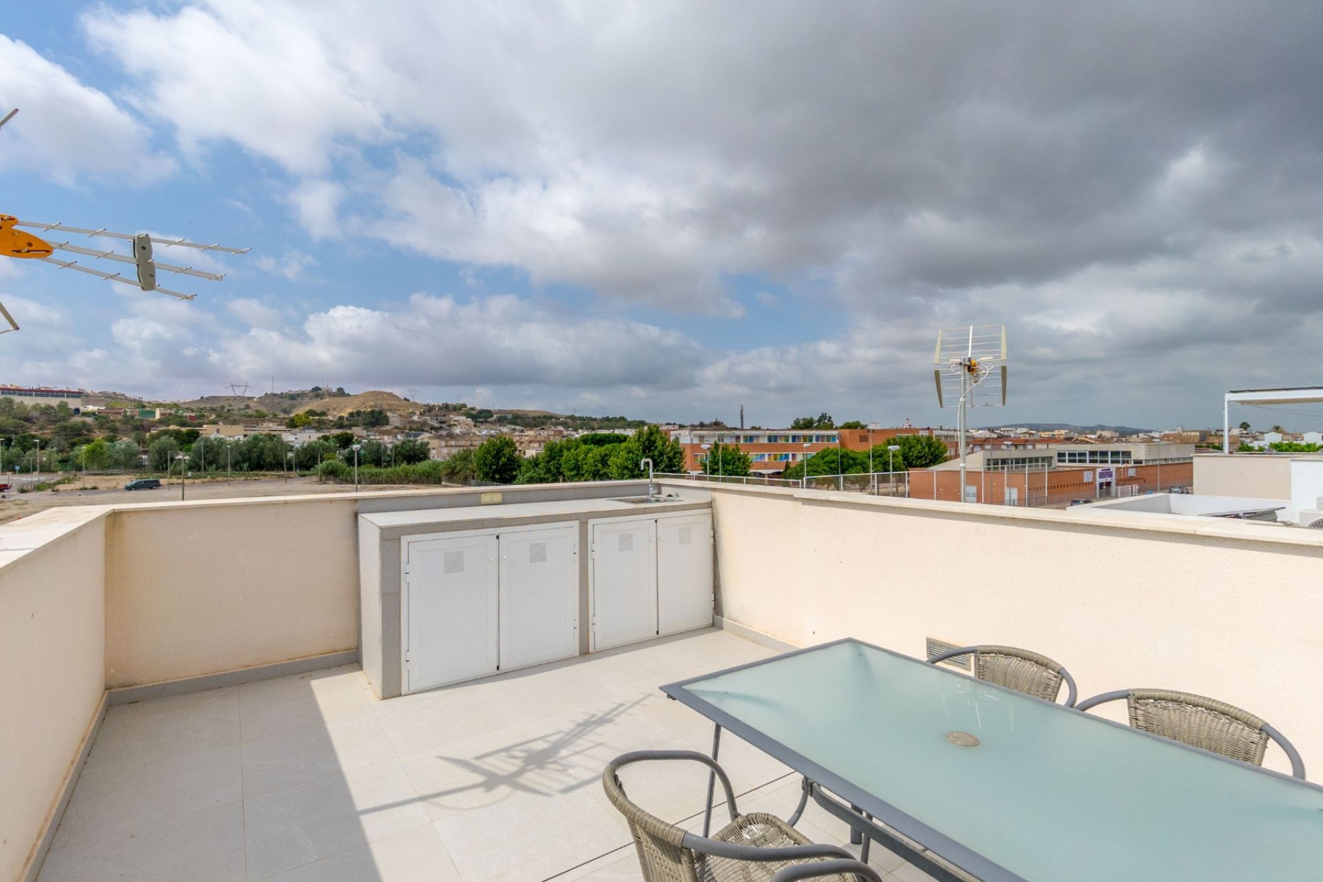 Resale - Townhouse -
Rojales