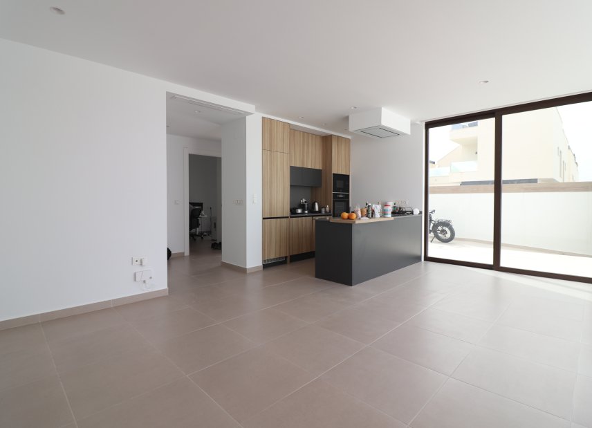 Resale - Villa -
Benijofar