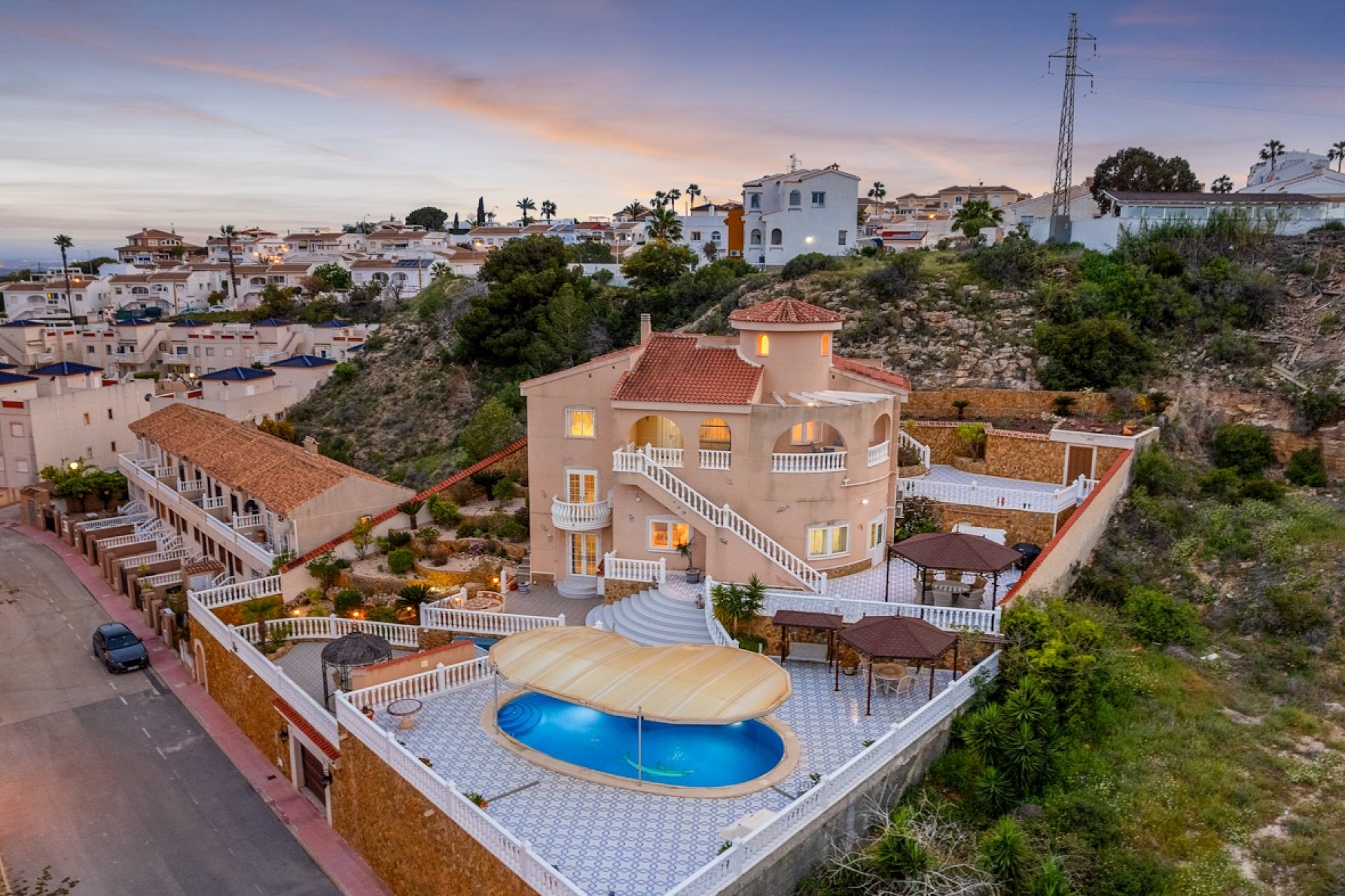 Resale - Villa -
Ciudad Quesada