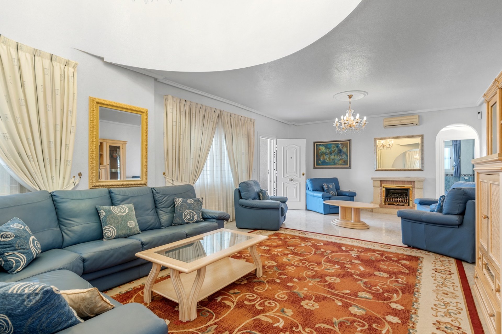 Resale - Villa -
Ciudad Quesada