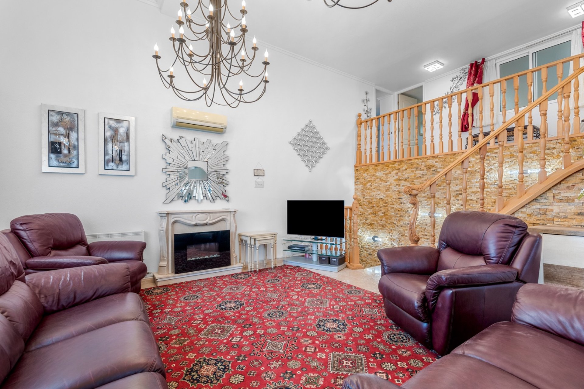 Resale - Villa -
Ciudad Quesada