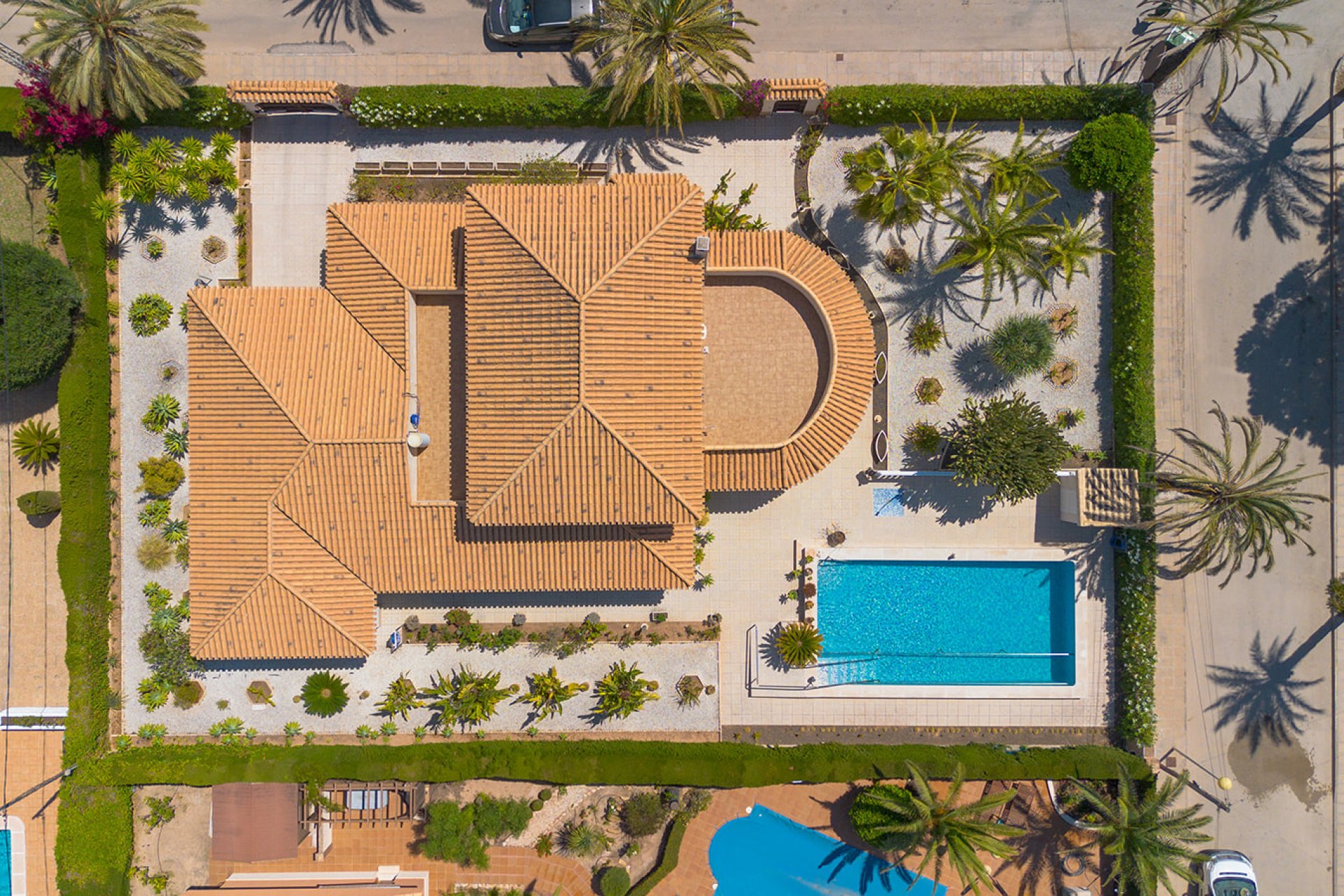 Resale - Villa -
Orihuela Costa - Cabo Roig