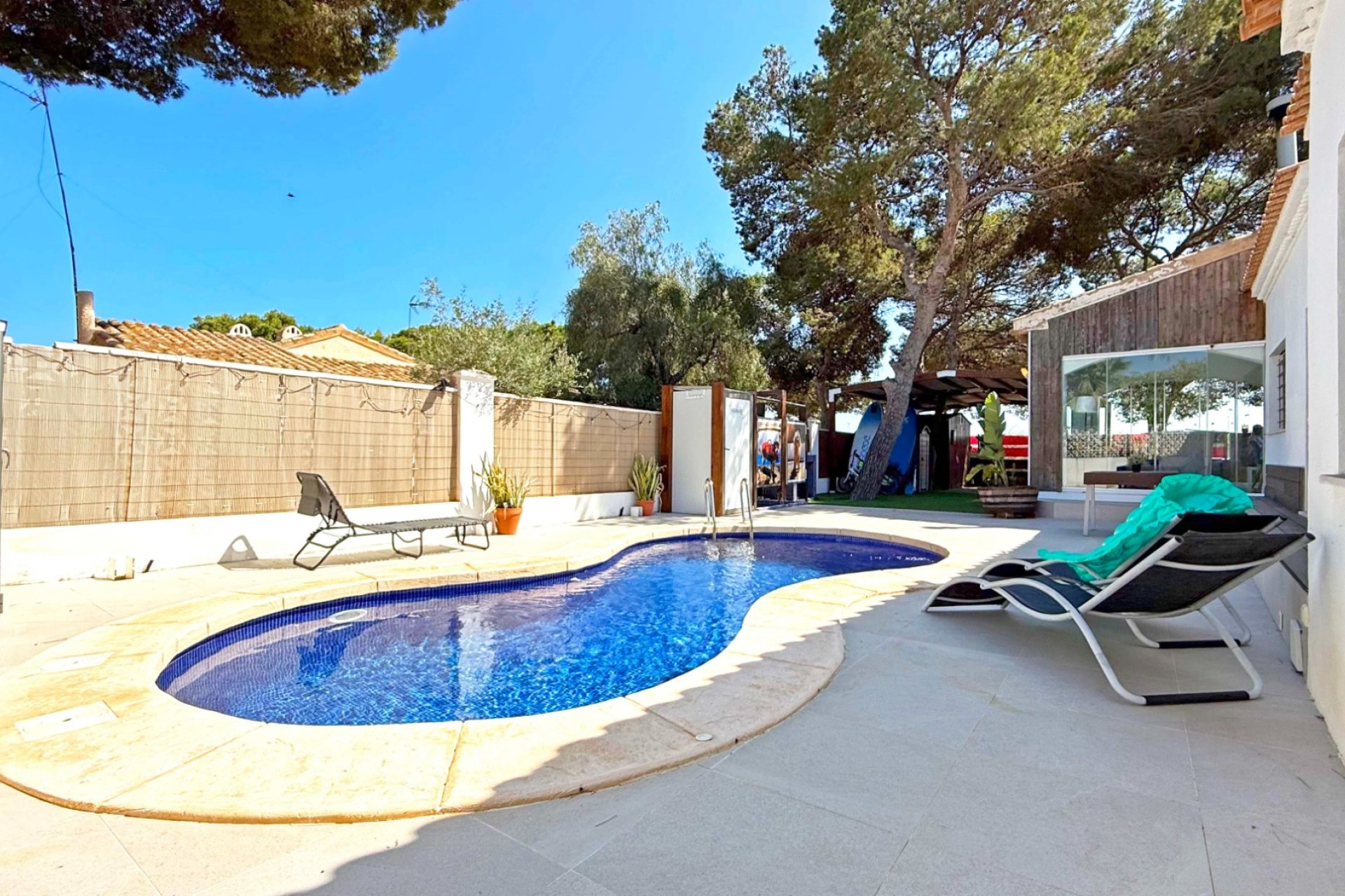 Resale - Villa -
Orihuela Costa - Punta Prima