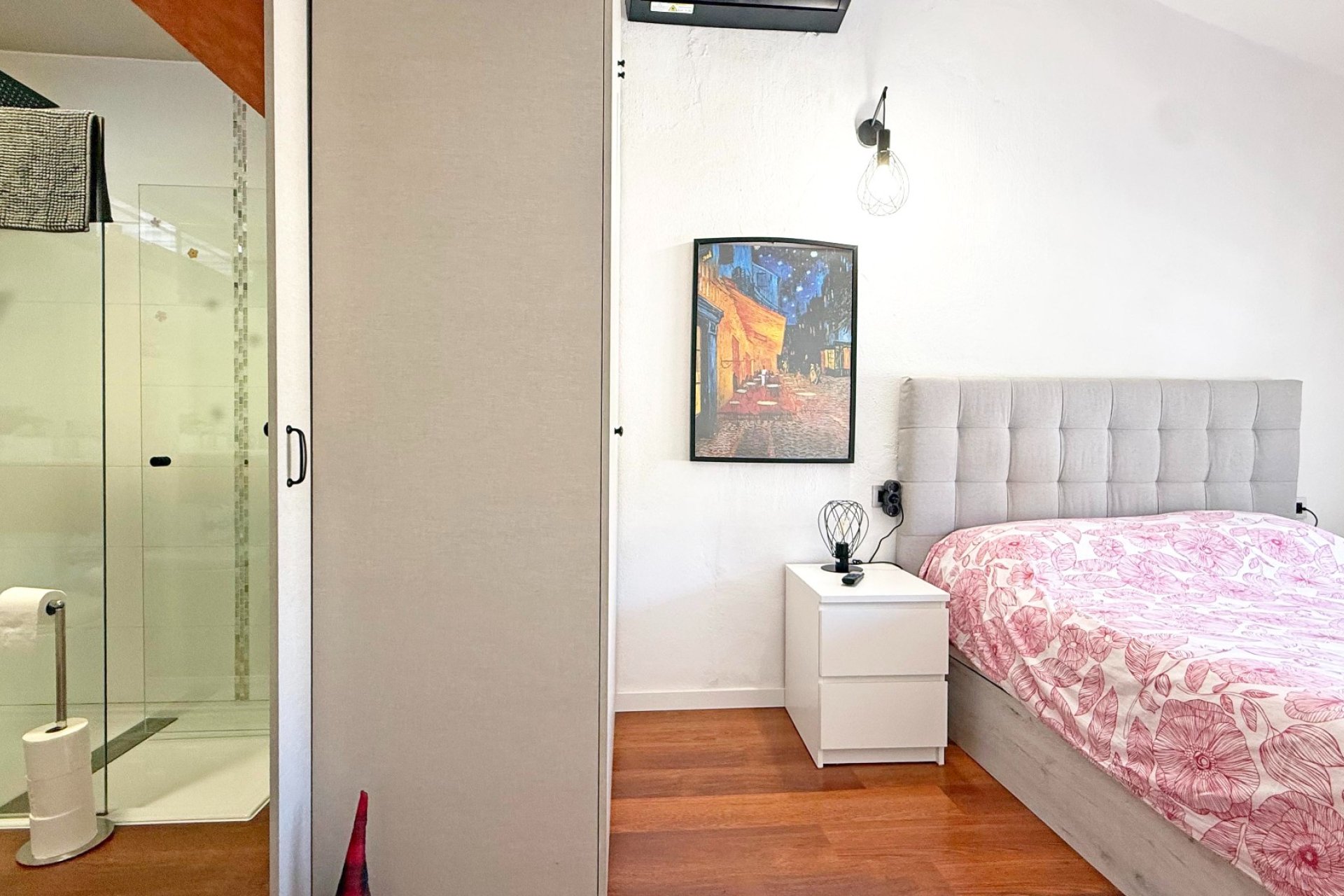 Resale - Villa -
Orihuela Costa - Punta Prima