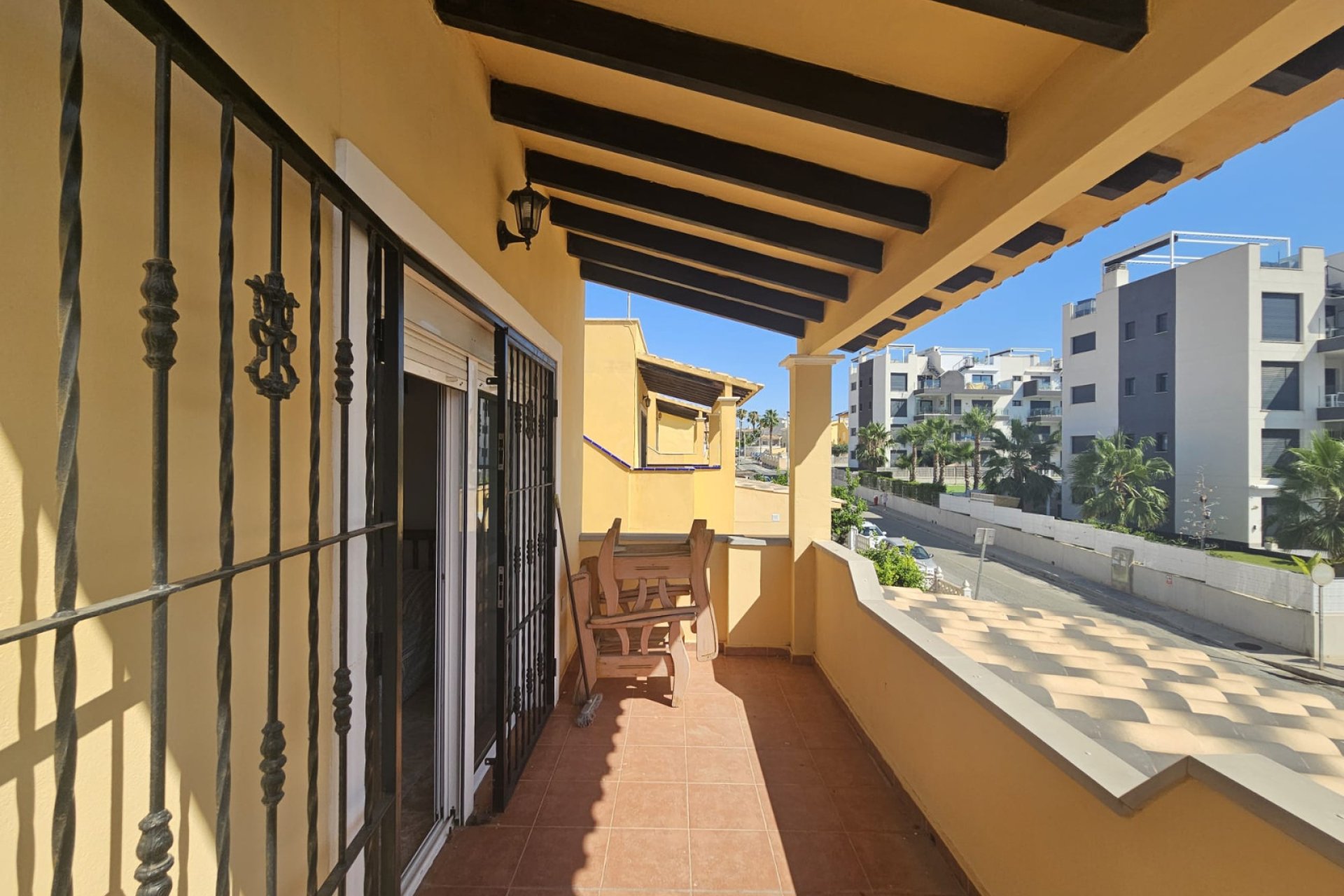 Resale - Villa -
Villamartín - Lomas del Golf