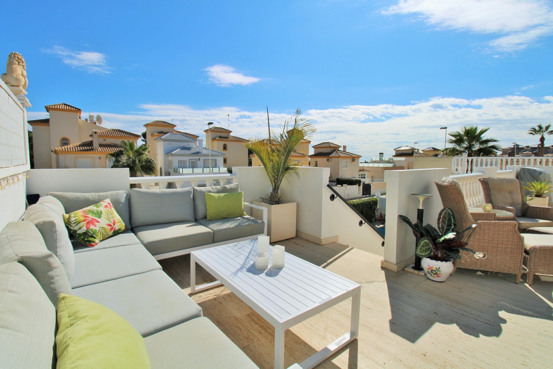 Resale - Villa -
Villamartín - Los Dolses