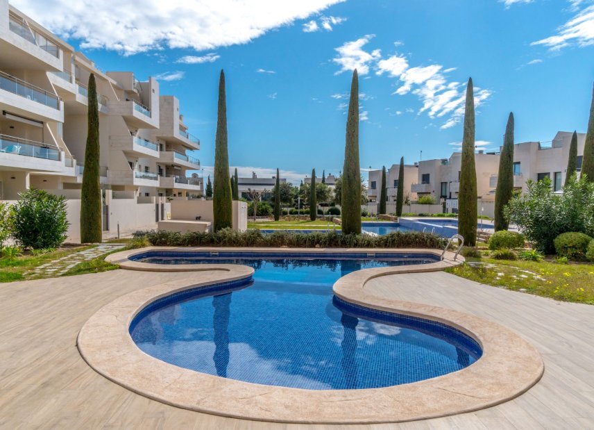 Resale - Villa -
Villamartín - Los Dolses