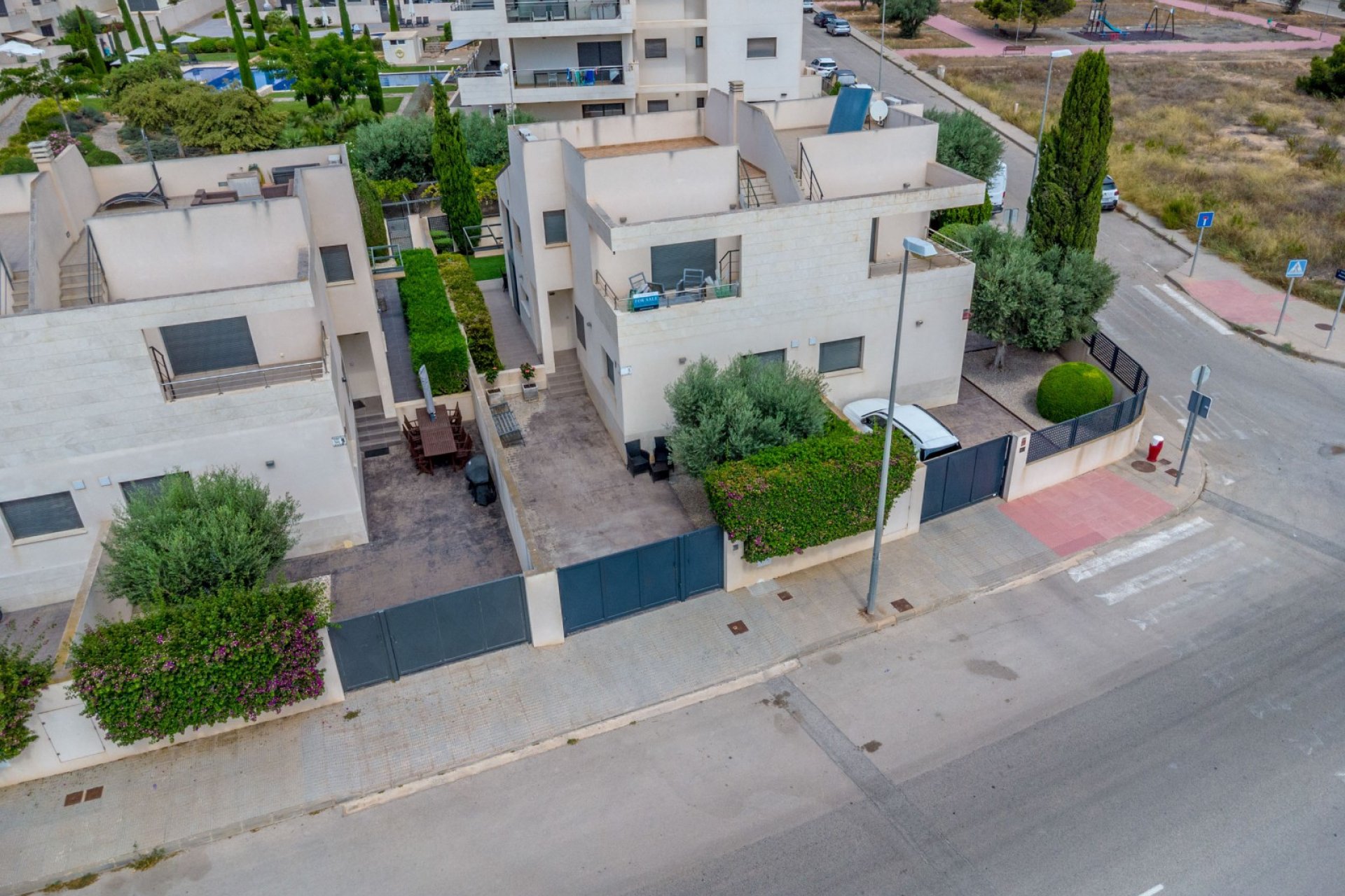 Resale - Villa -
Villamartín - Los Dolses