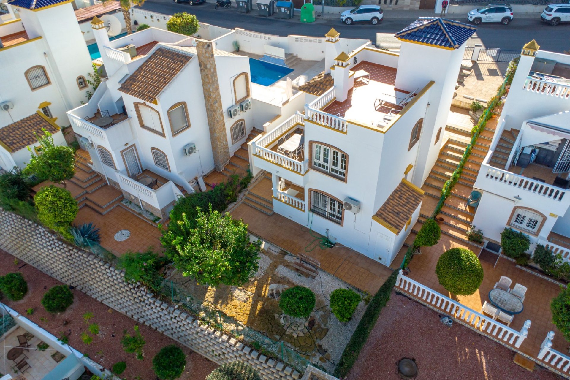 Resale - Villa -
Villamartín