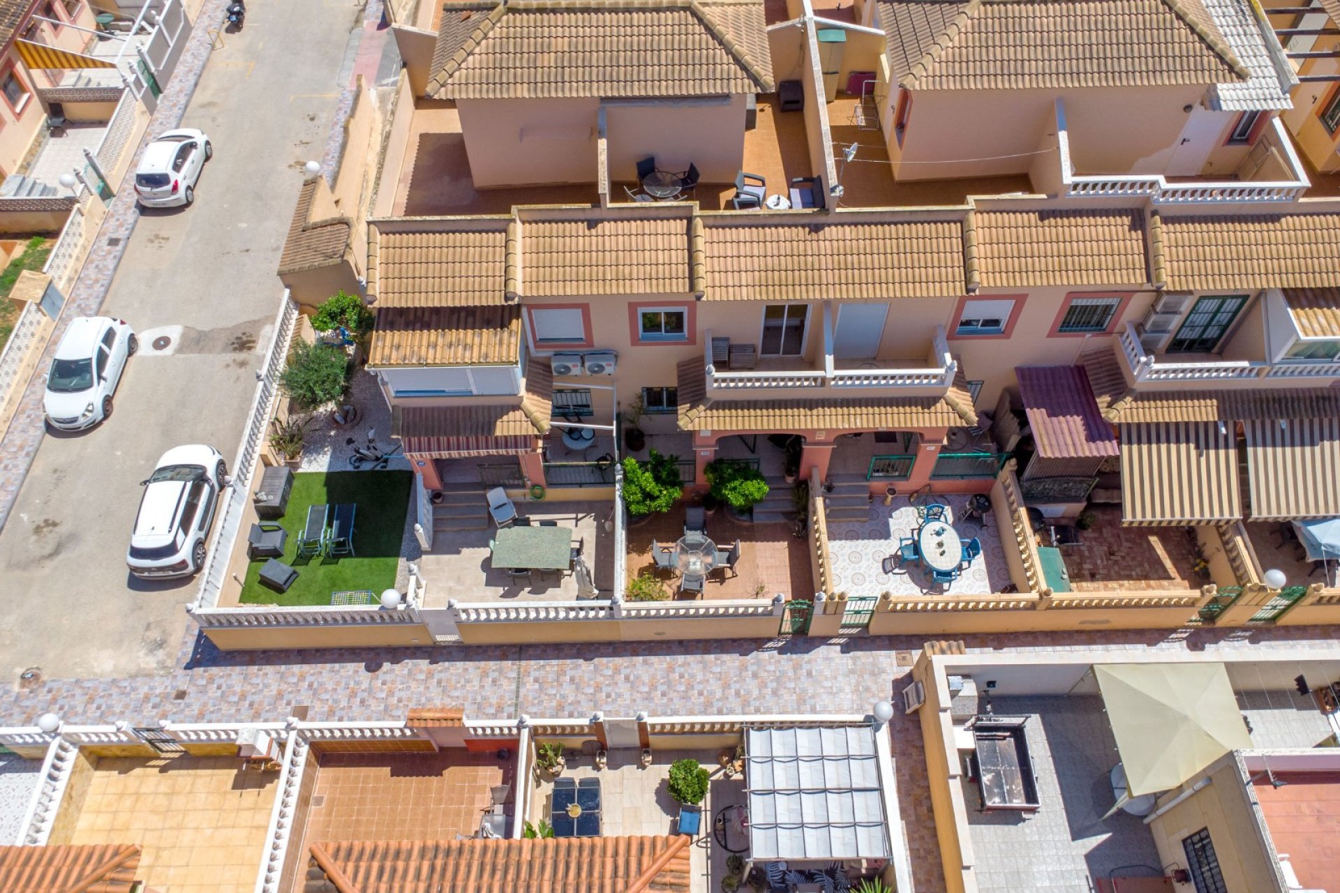 Reventa - Adosado -
Torrevieja