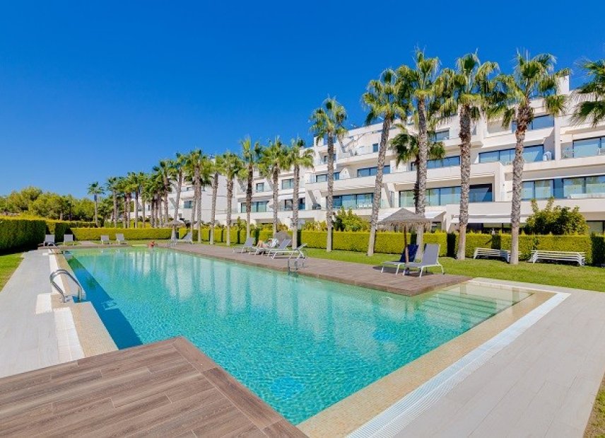 Reventa - Apartamento -
Orihuela Costa - Las Colinas golf
