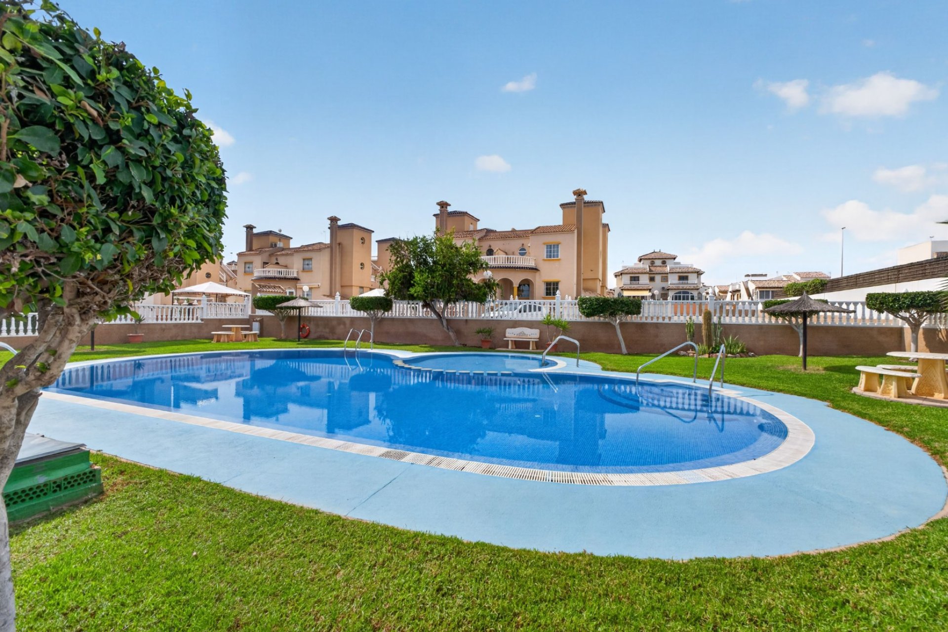 Reventa - Apartamento -
Orihuela Costa - Lomas De Cabo Roig