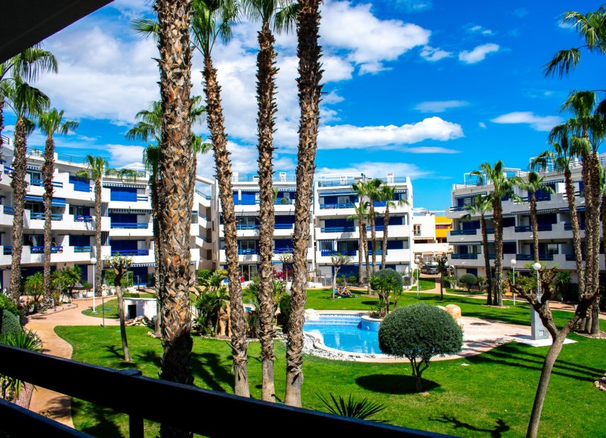 Reventa - Apartamento -
Orihuela Costa - Playa Flamenca