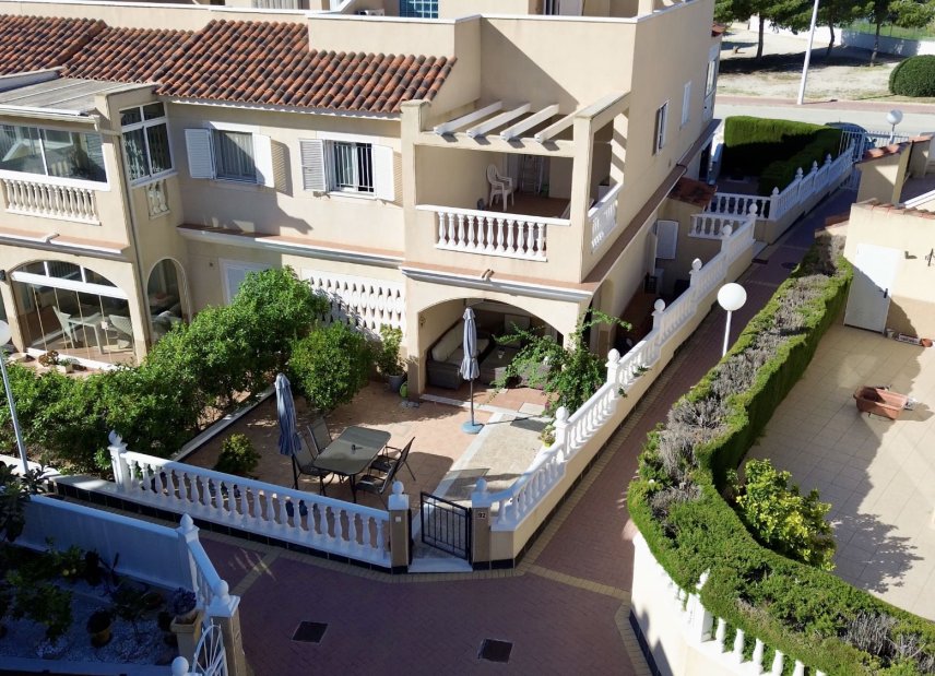 Reventa - Apartamento -
Orihuela Costa - Playa Flamenca