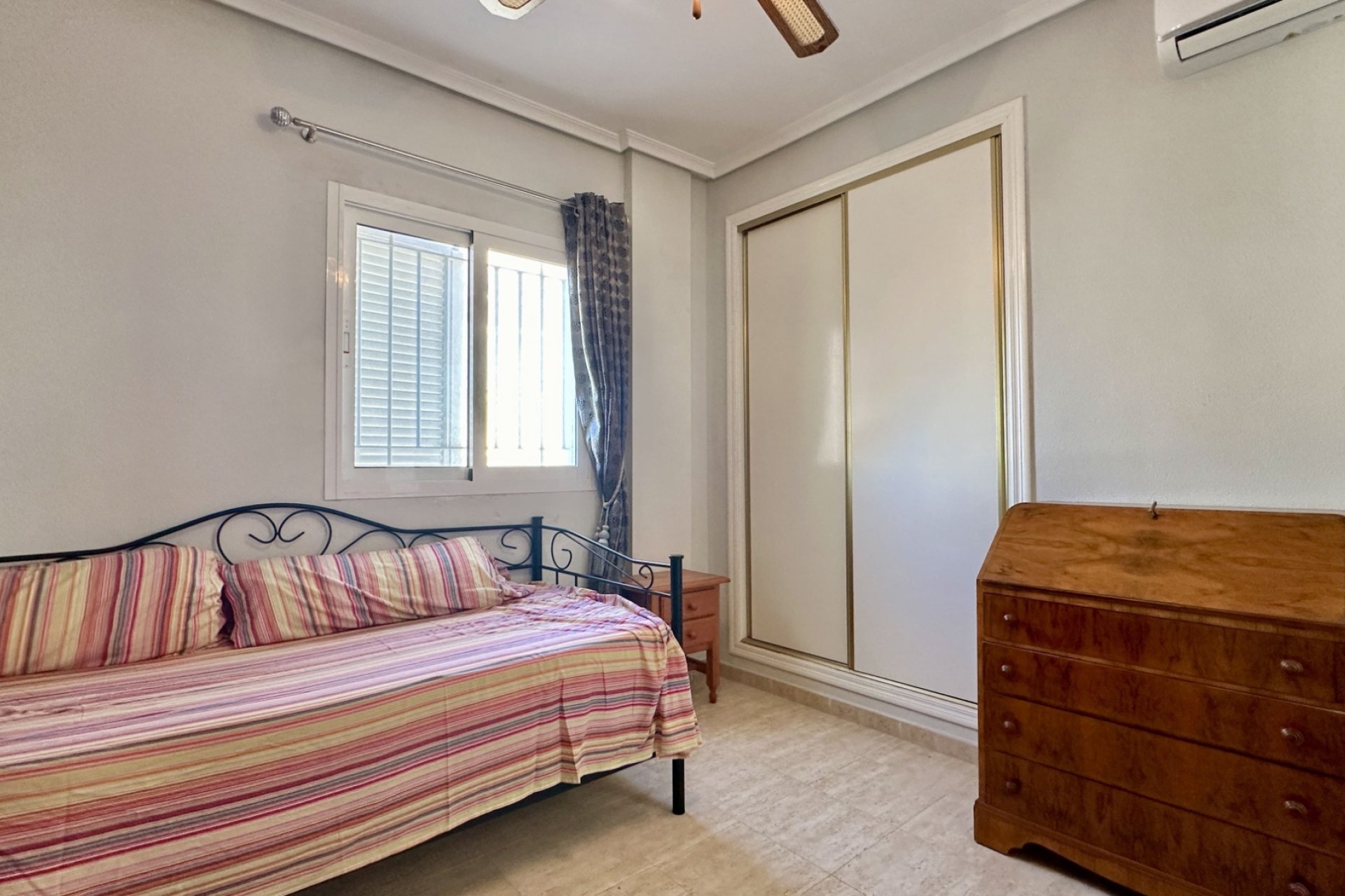 Reventa - Apartamento -
Orihuela Costa - Playa Flamenca