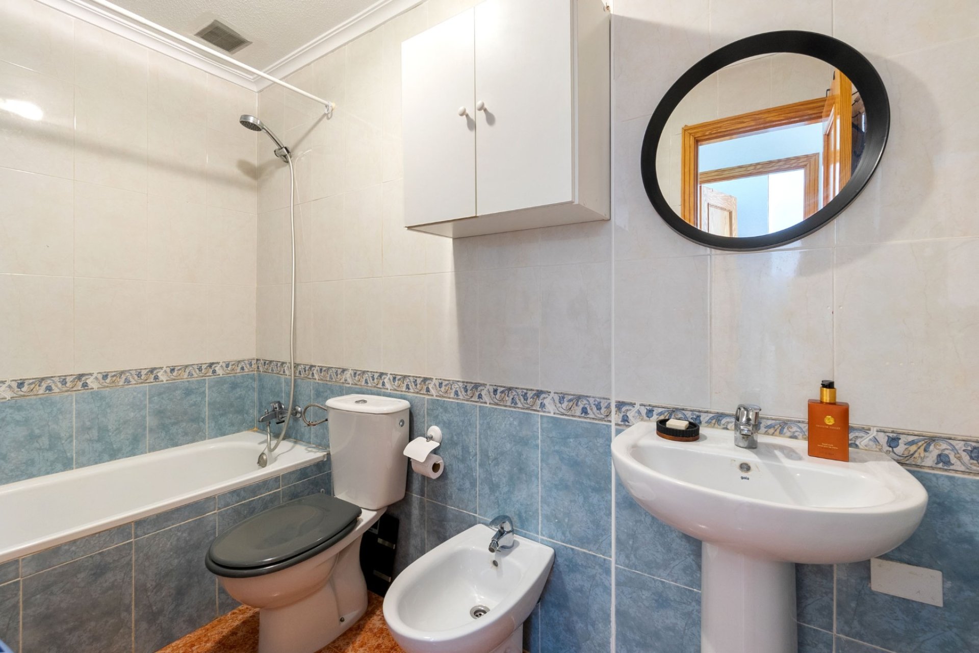 Reventa - Apartamento -
Orihuela Costa