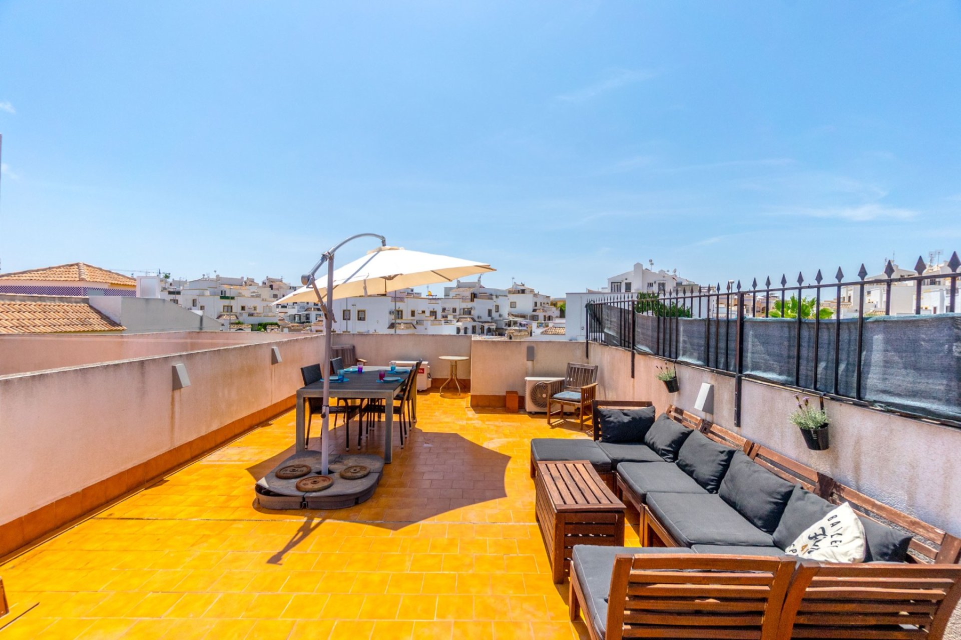 Reventa - Apartamento -
Orihuela Costa