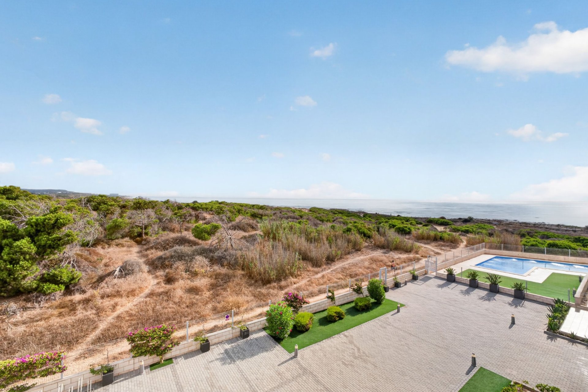 Reventa - Apartamento -
Torrevieja - La Mata