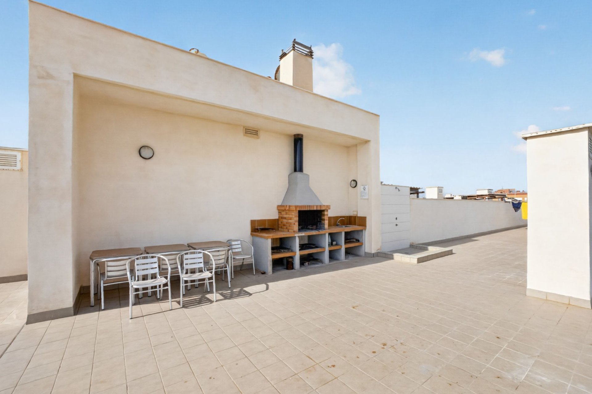 Reventa - Apartamento -
Torrevieja - La Mata