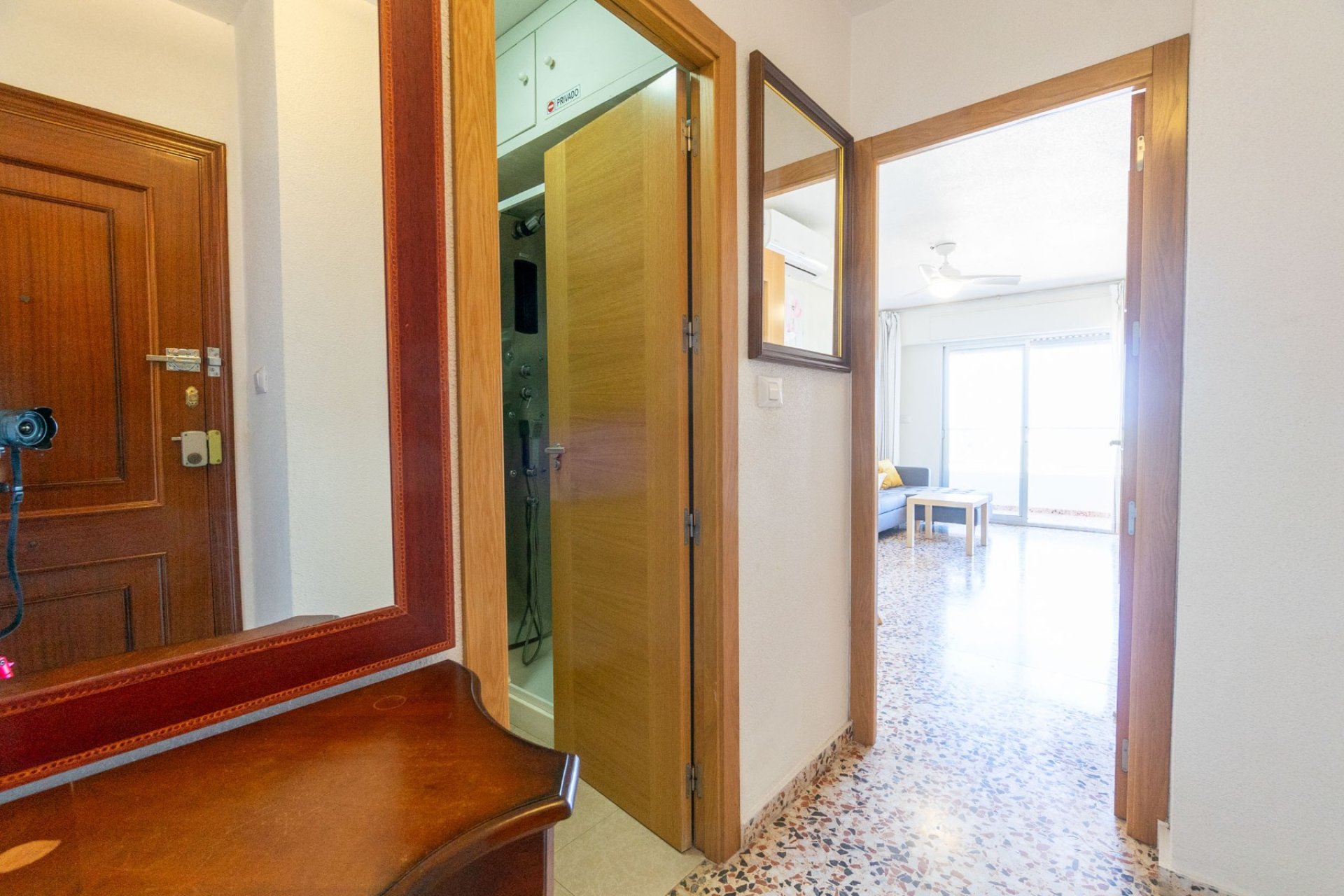 Reventa - Apartamento -
Torrevieja