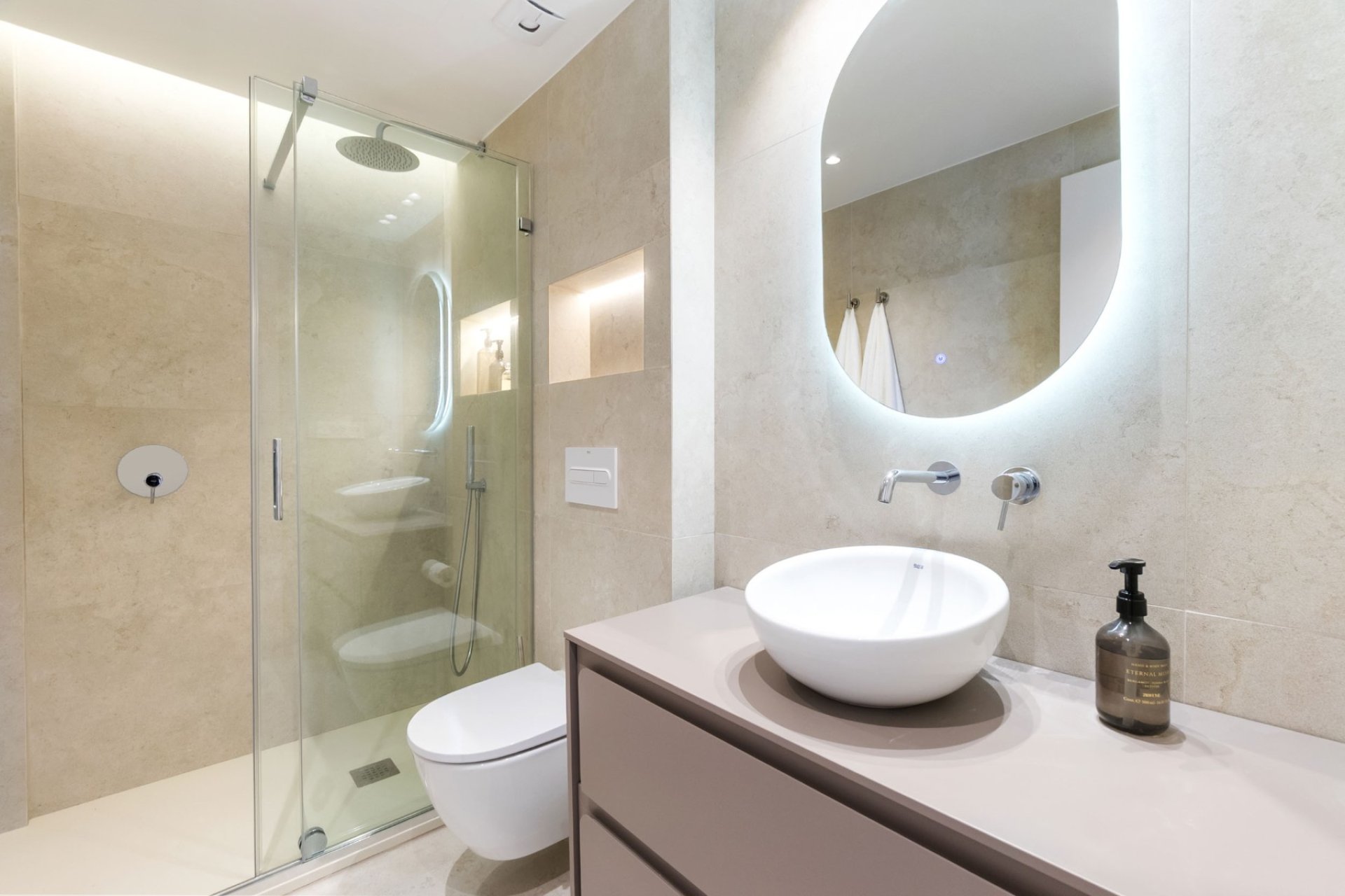 Reventa - Apartamento -
Torrevieja