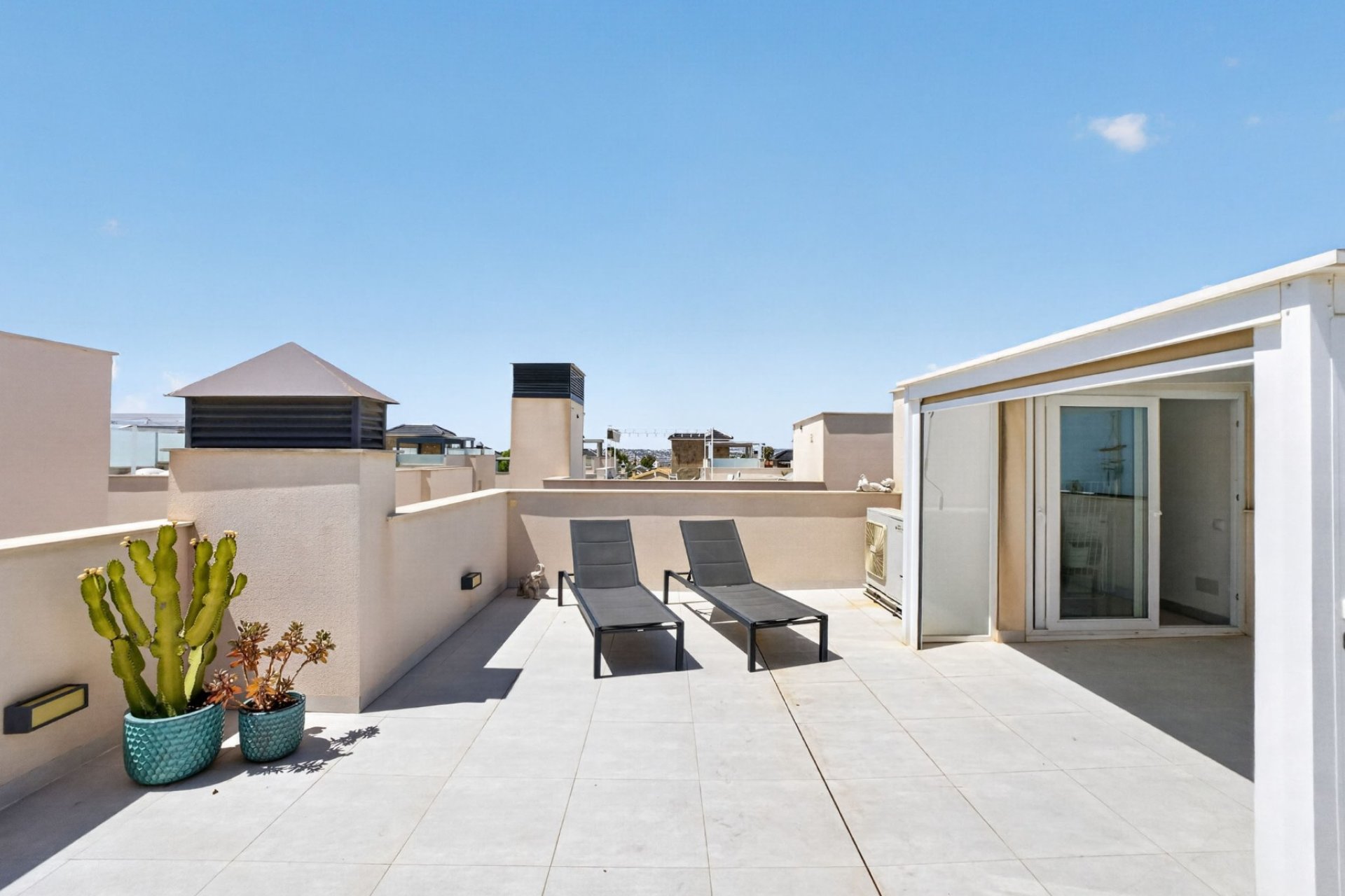 Reventa - Apartamento -
Torrevieja