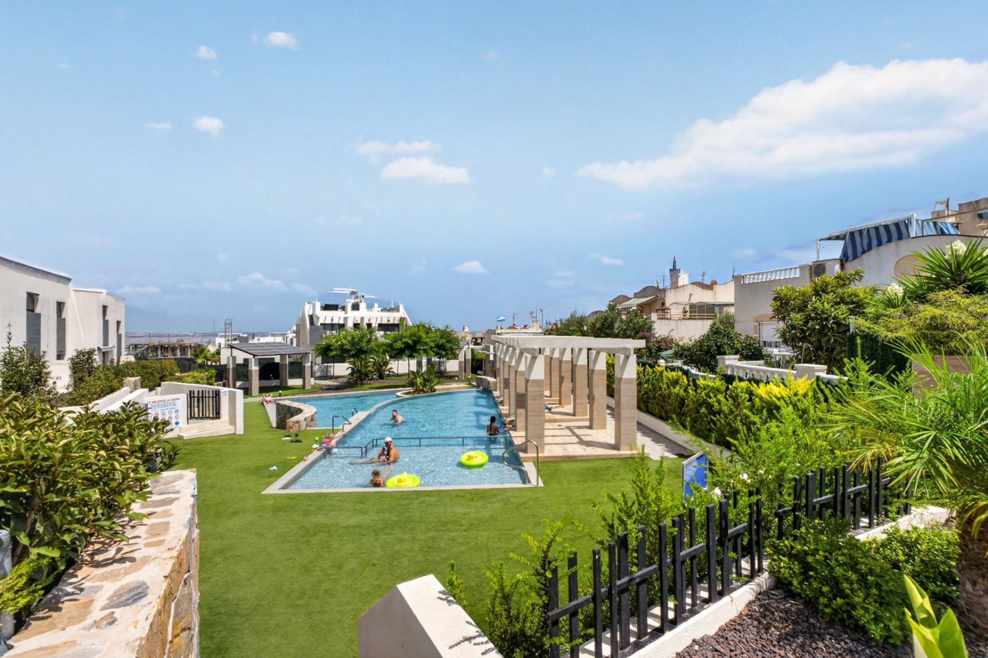 Reventa - Apartamento -
Torrevieja