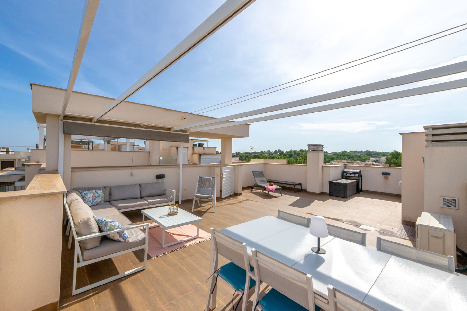Reventa - Apartamento -
Torrevieja