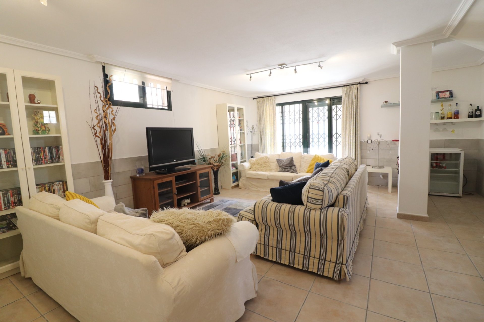 Reventa - Villa -
Algorfa - Lo Crispin