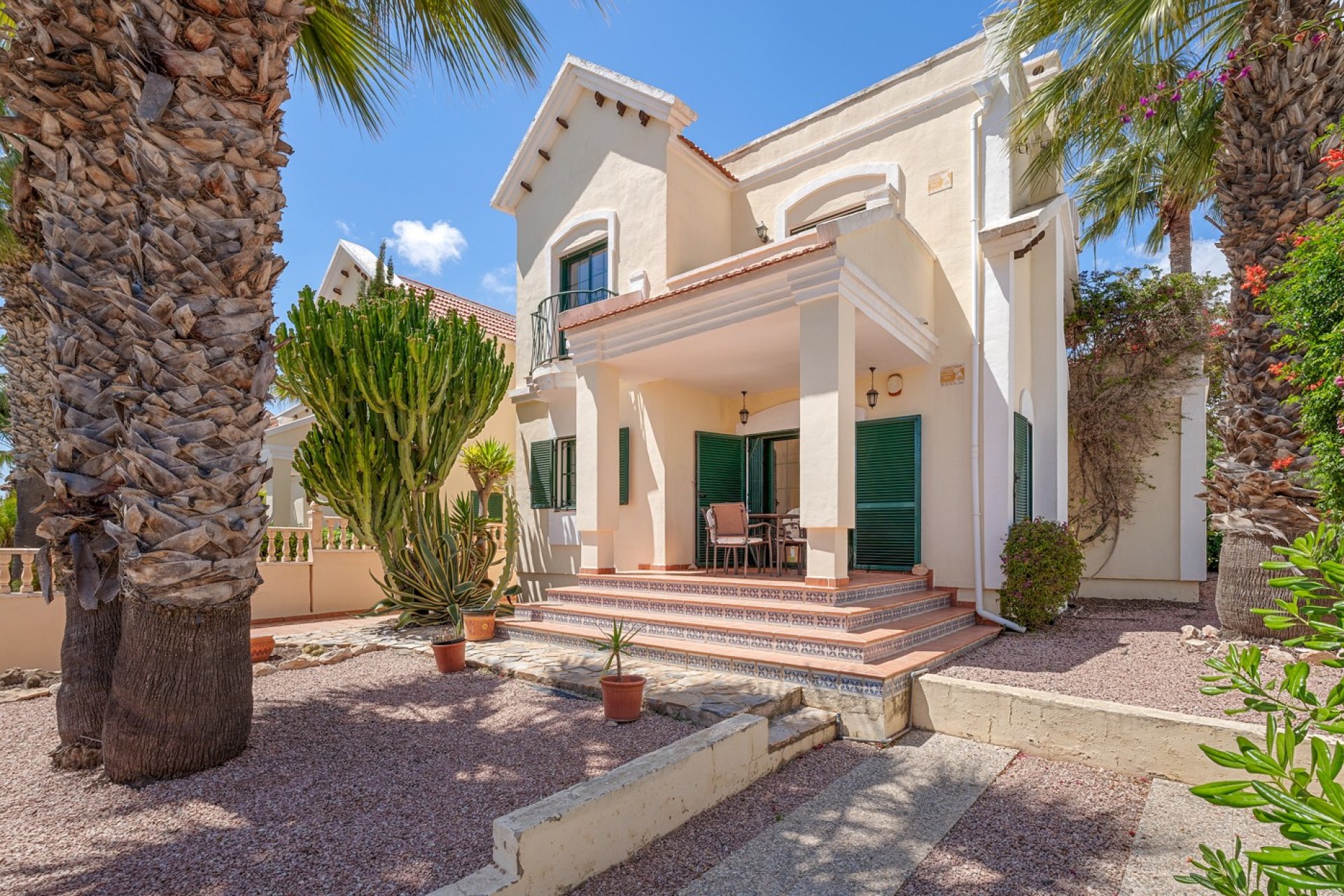 Reventa - Villa -
Orihuela Costa - Los Dolses