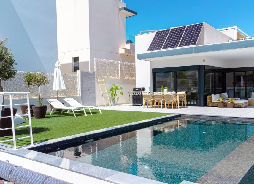 Reventa - Villa -
San Miguel de Salinas