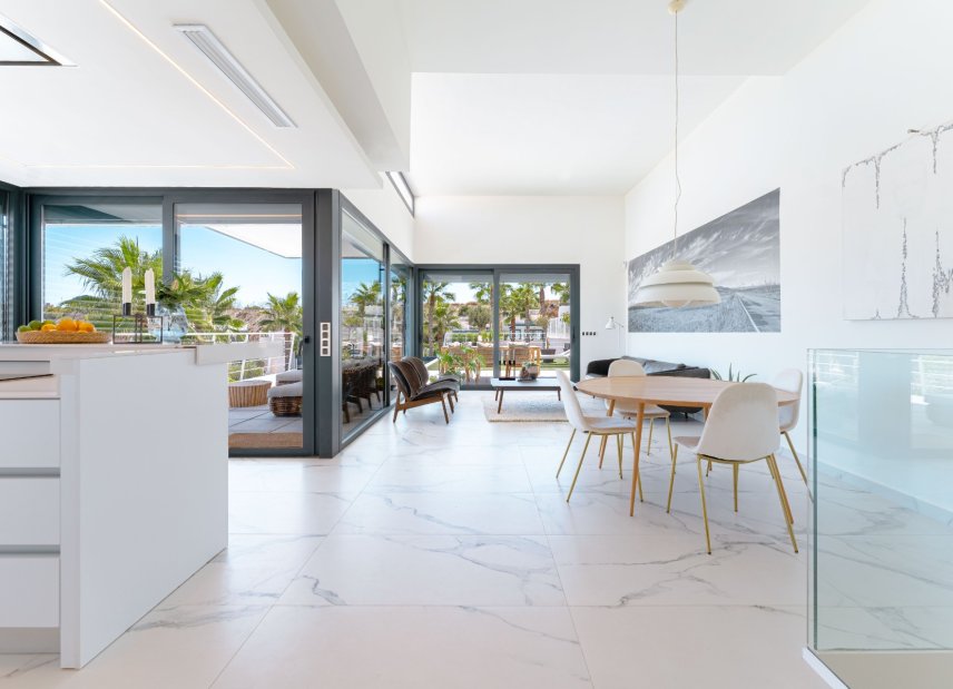 Reventa - Villa -
San Miguel de Salinas