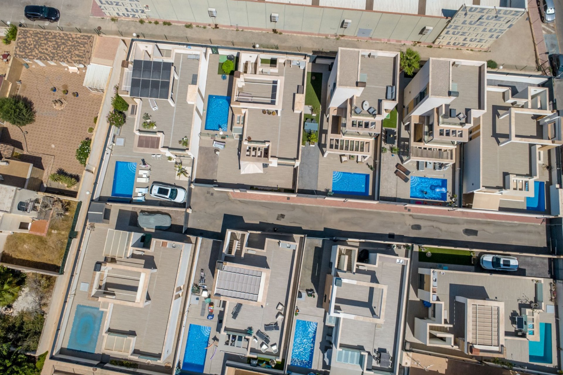 Reventa - Villa -
Torrevieja