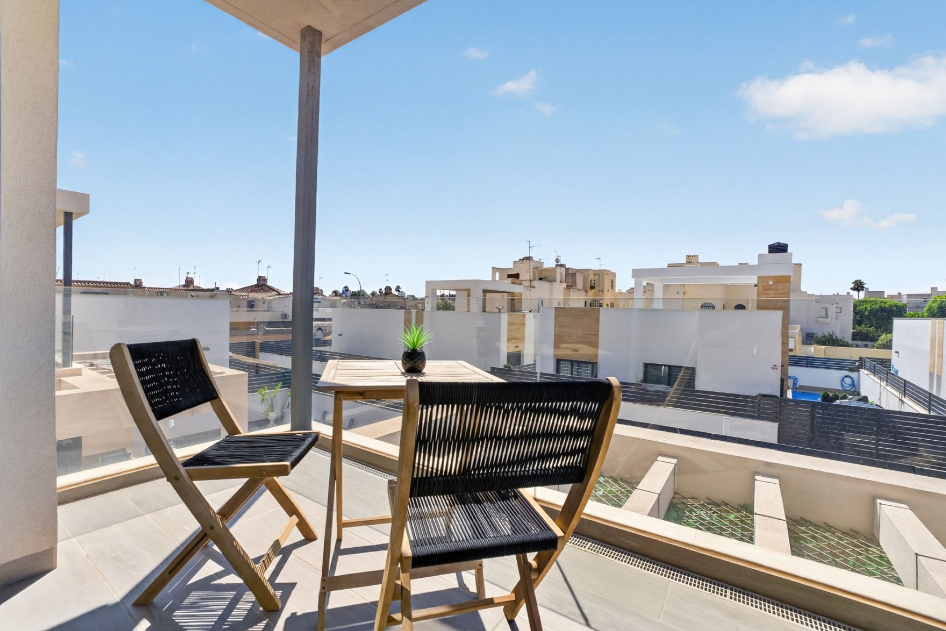 Reventa - Villa -
Torrevieja