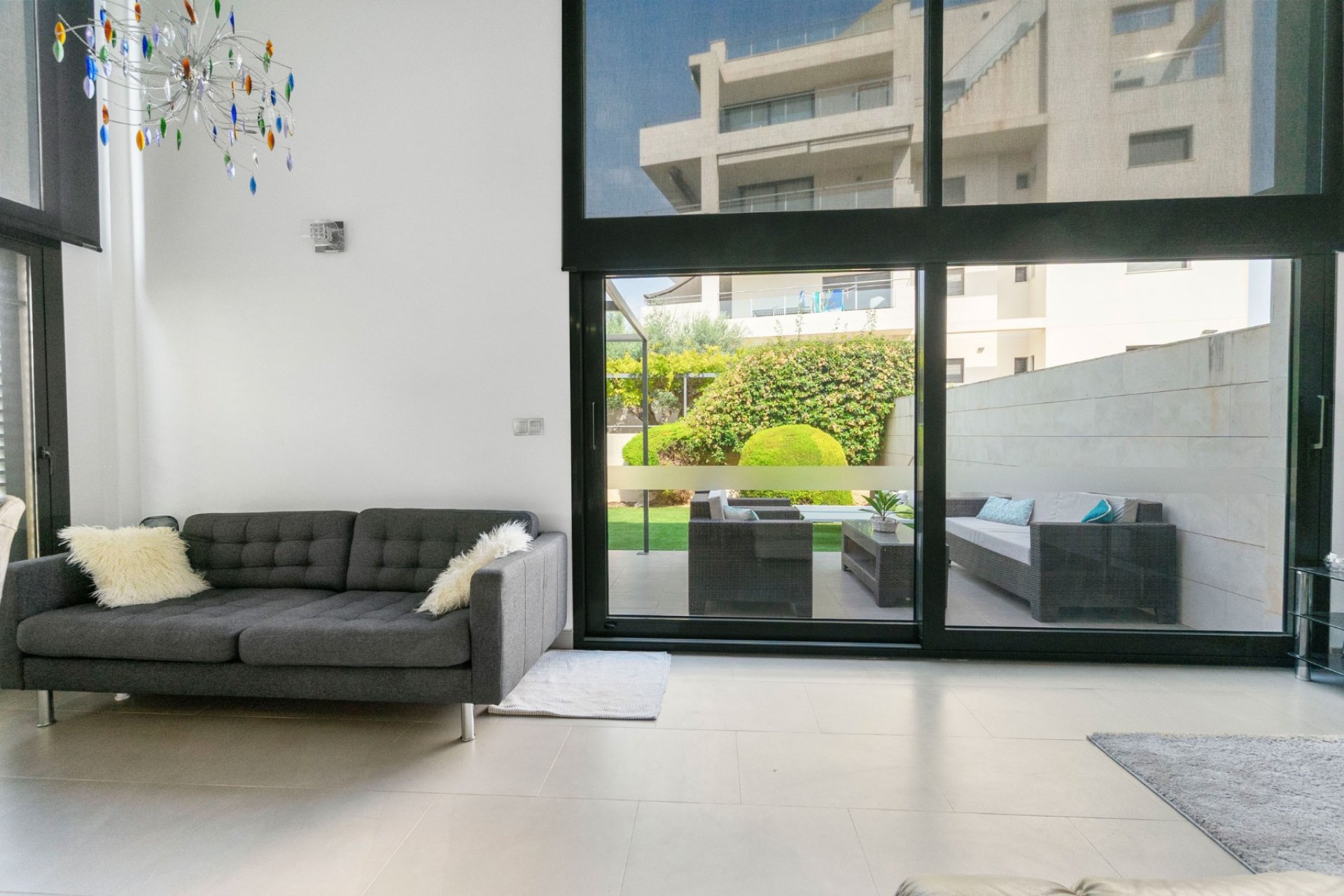 Reventa - Villa -
Villamartín - Los Dolses