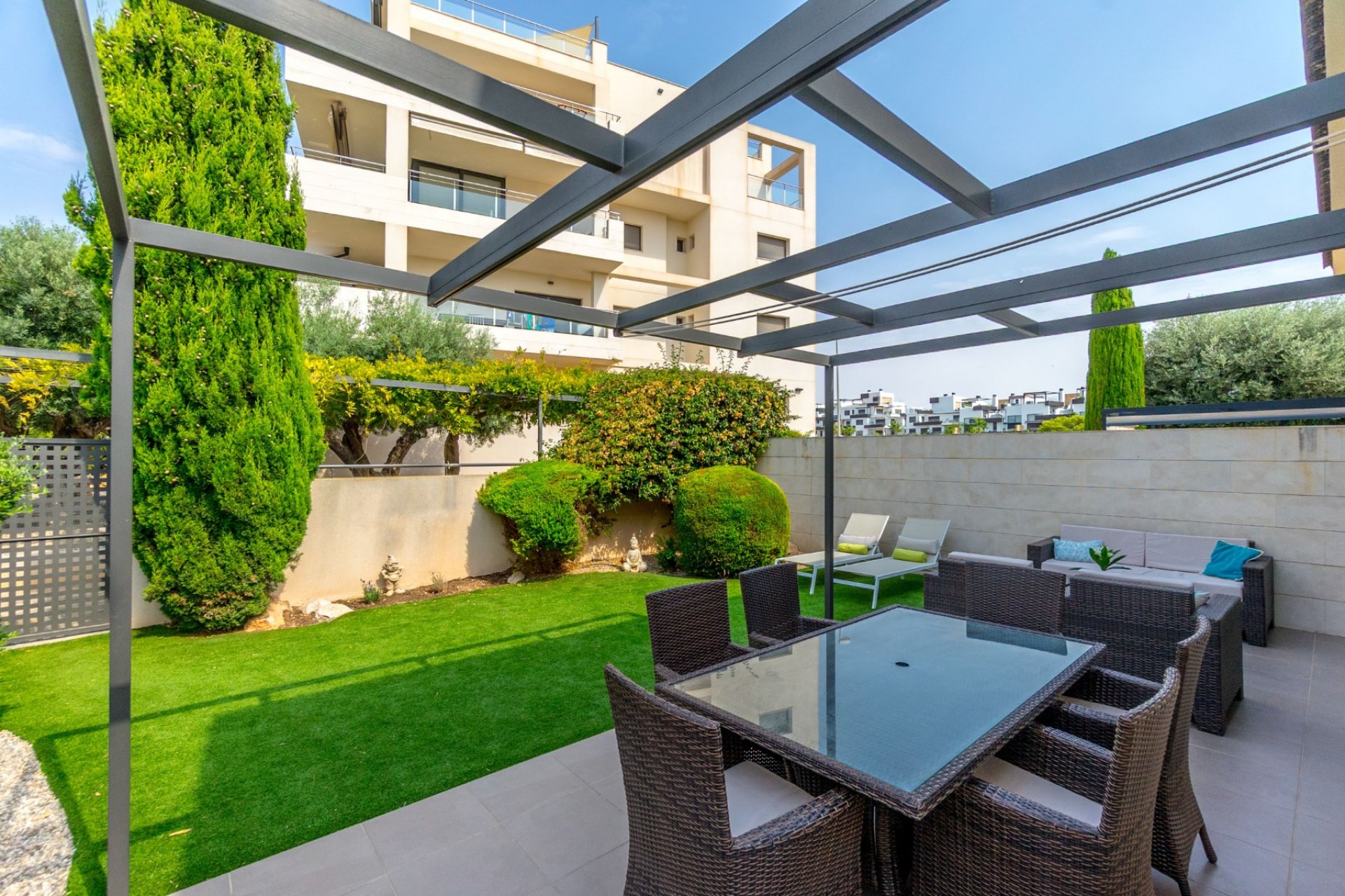 Reventa - Villa -
Villamartín - Los Dolses