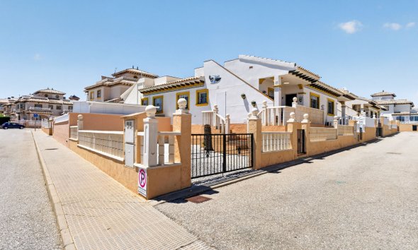 Townhouse - Resale - Orihuela Costa -
                Lomas De Cabo Roig